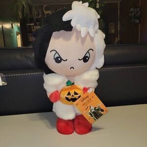 Disney Cruella De Vil 18in Greeter